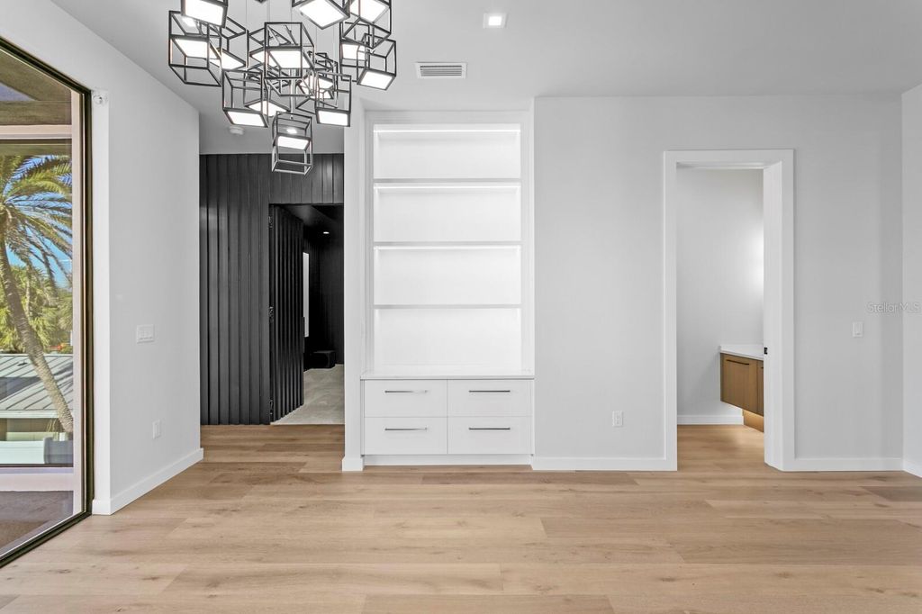 Image 25 of property listing at 70 GULF BOULEVARD, Indian Rocks Beach, FL 33785