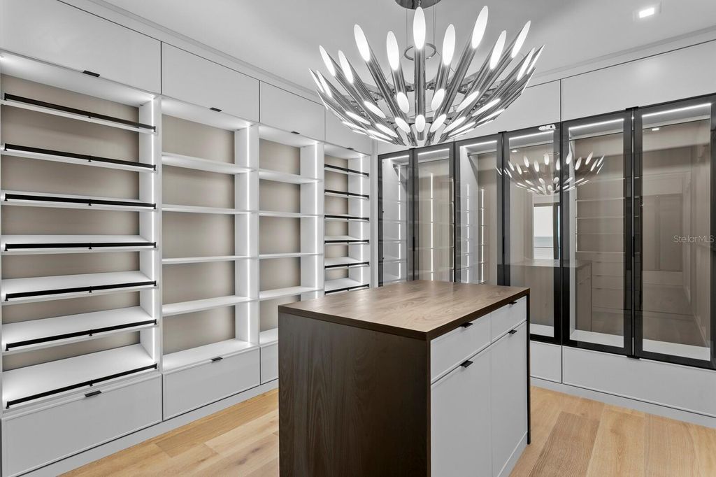 Image 39 of property listing at 70 GULF BOULEVARD, Indian Rocks Beach, FL 33785