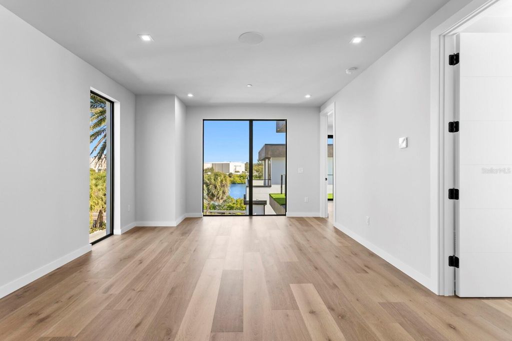 Image 45 of property listing at 70 GULF BOULEVARD, Indian Rocks Beach, FL 33785