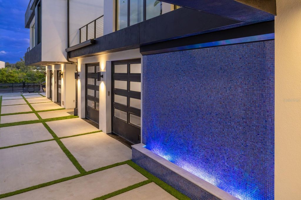 Image 74 of property listing at 70 GULF BOULEVARD, Indian Rocks Beach, FL 33785