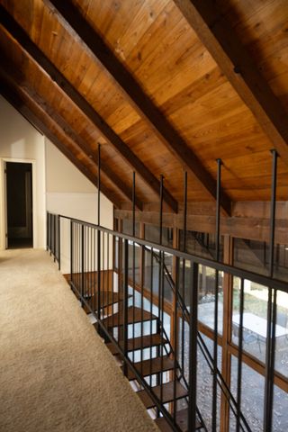 2001 Park Hill Drive, Arlington, TX 76012