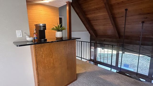 2001 Park Hill Drive, Arlington, TX 76012