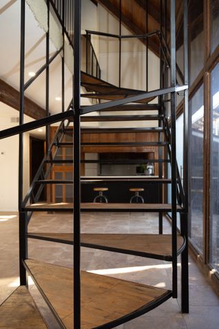 2001 Park Hill Drive, Arlington, TX 76012