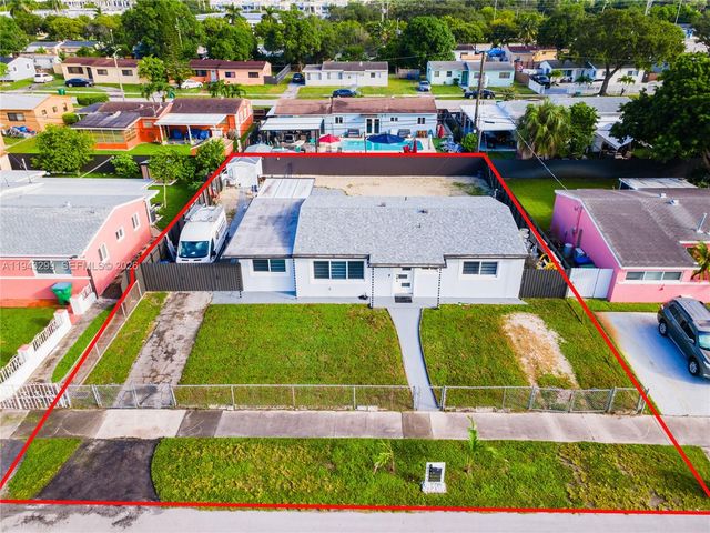 2441 NW 181st Ter, Miami Gardens, FL 33056