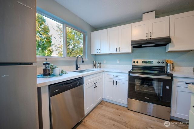 12419 SE Petrovitsky Road, Renton, WA 98058