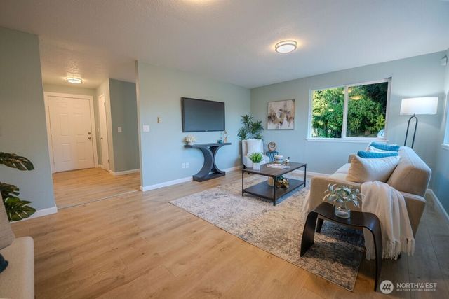 12419 SE Petrovitsky Road, Renton, WA 98058