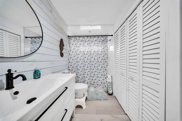 10431 SW 93rd Street, Miami, FL 33176
