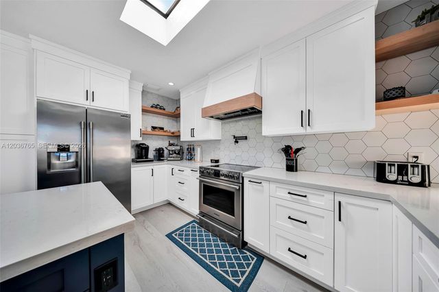 10431 SW 93rd Street, Miami, FL 33176