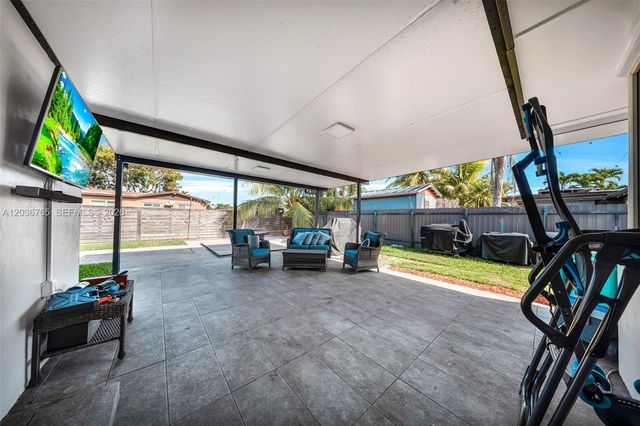 10431 SW 93rd Street, Miami, FL 33176