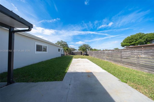 10431 SW 93rd Street, Miami, FL 33176