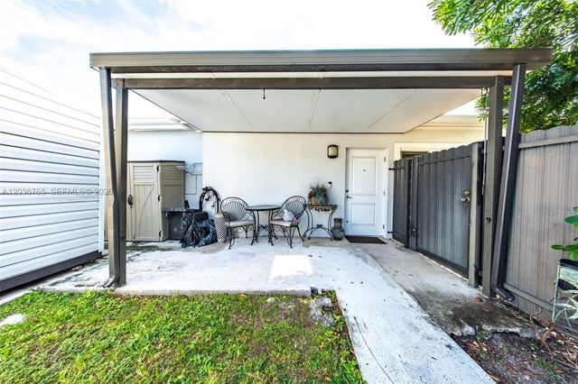 10431 SW 93rd Street, Miami, FL 33176