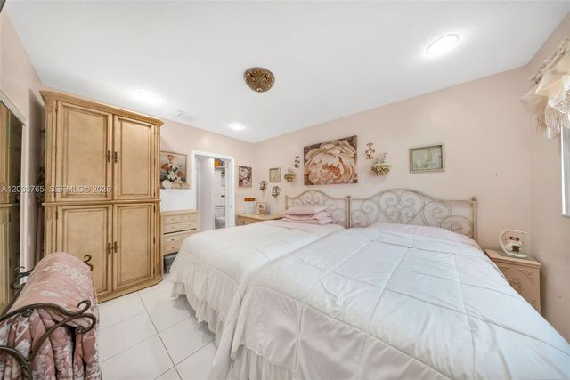 10431 SW 93rd Street, Miami, FL 33176