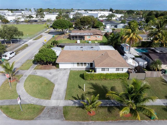 10431 SW 93rd Street, Miami, FL 33176
