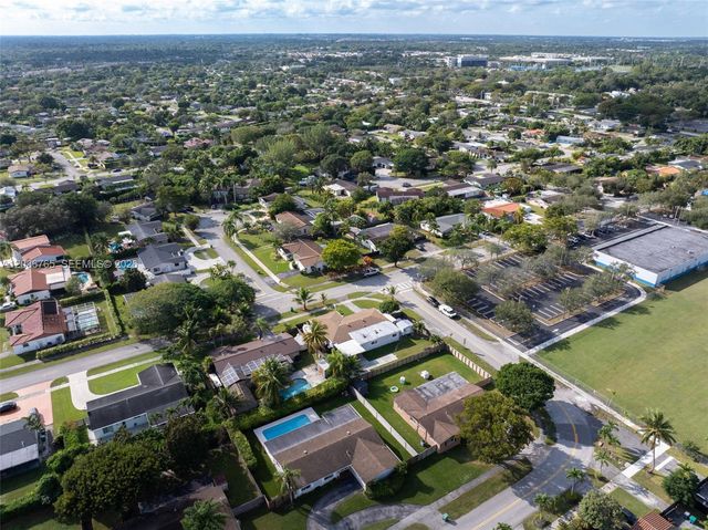 10431 SW 93rd Street, Miami, FL 33176