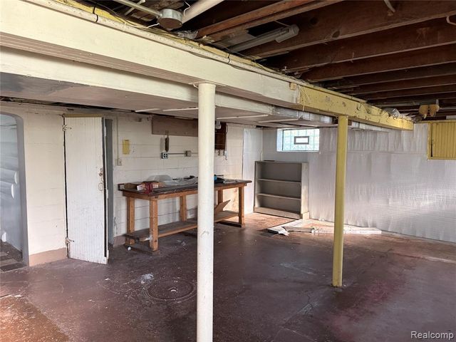 4100 Jackson Street, Dearborn Heights, MI 48125