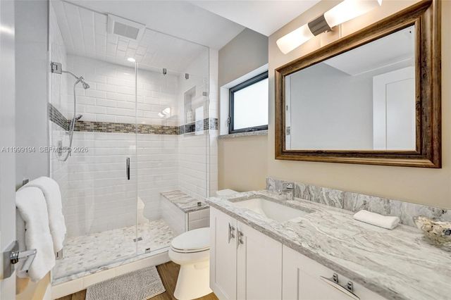 2832 NE 26th St, Fort Lauderdale, FL 33305
