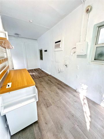 7615 Biscayne Blvd 2, Miami, FL 33138