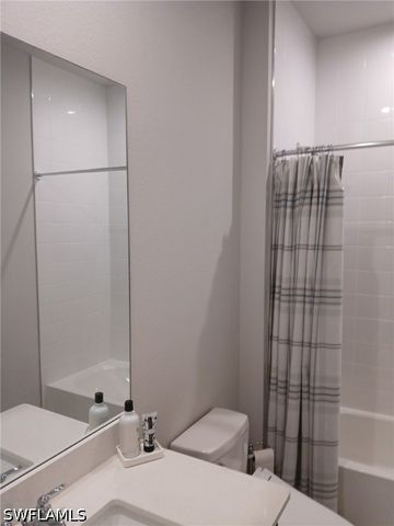 10371 Bonavie Cove DR, Fort Myers, FL 33966