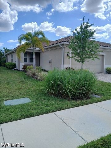 10371 Bonavie Cove DR, Fort Myers, FL 33966