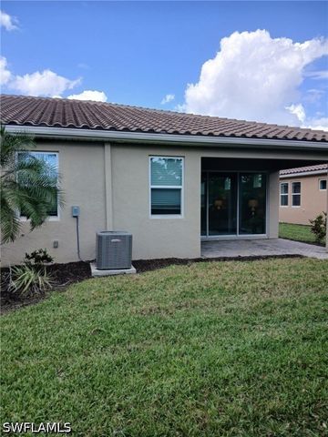 10371 Bonavie Cove DR, Fort Myers, FL 33966