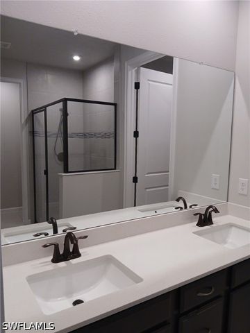 10371 Bonavie Cove DR, Fort Myers, FL 33966