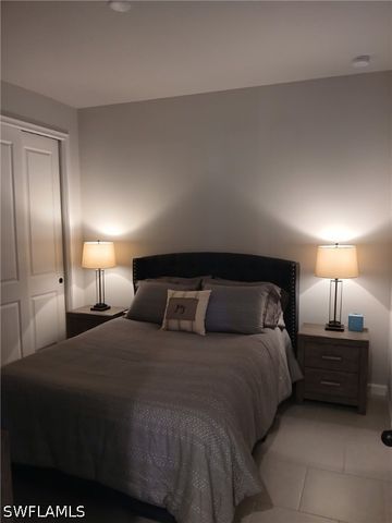 10371 Bonavie Cove DR, Fort Myers, FL 33966