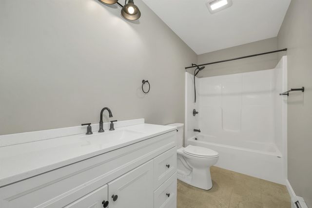 477 Province Road, Strafford, NH 03884