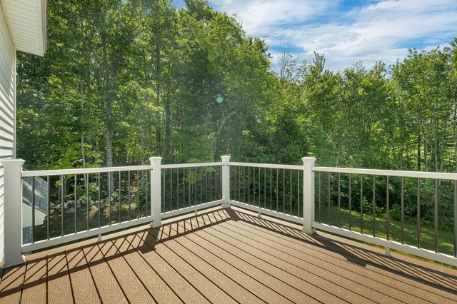 477 Province Road, Strafford, NH 03884