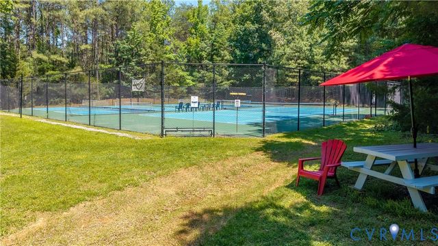 113 Holly Dr, Manakin Sabot, VA 23103