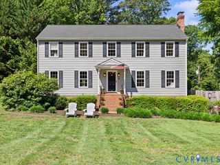 113 Holly Dr, Manakin Sabot, VA 23103