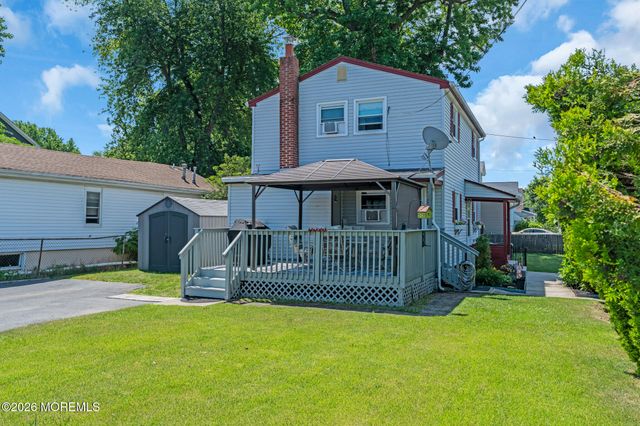 704 Monmouth Parkway, North Middletown, NJ 07748