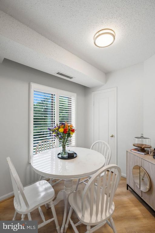 Image 39 of property listing at 5800 NICHOLSON LN #1-307, Rockville, MD 20852