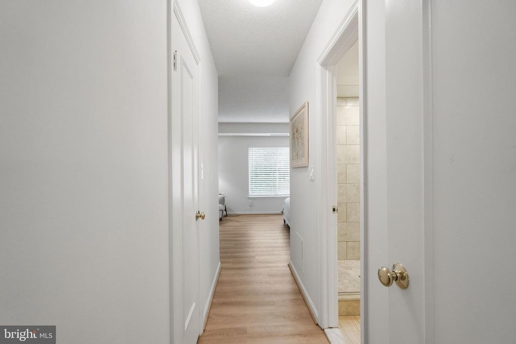 Image 41 of property listing at 5800 NICHOLSON LN #1-307, Rockville, MD 20852