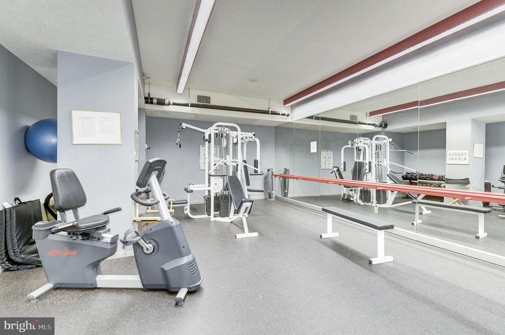 Image 65 of property listing at 5800 NICHOLSON LN #1-307, Rockville, MD 20852