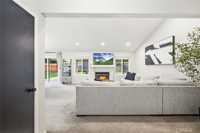 6390 Pullman Court, Riverside, CA 92505