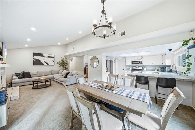 6390 Pullman Court, Riverside, CA 92505