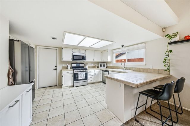 6390 Pullman Court, Riverside, CA 92505