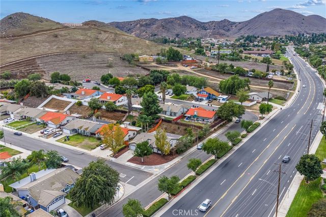 6390 Pullman Court, Riverside, CA 92505