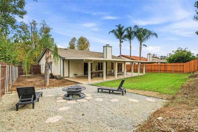 6390 Pullman Court, Riverside, CA 92505