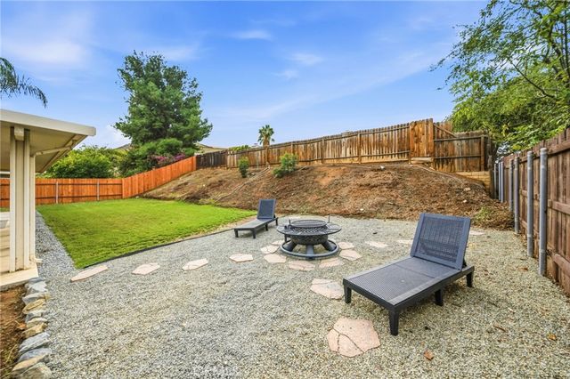 6390 Pullman Court, Riverside, CA 92505