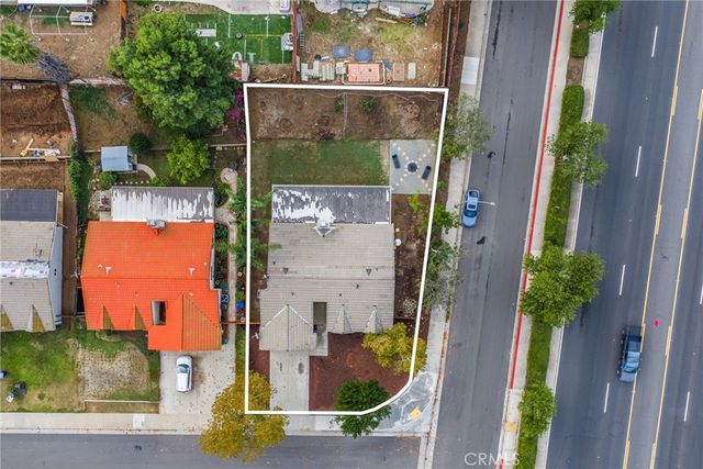 6390 Pullman Court, Riverside, CA 92505