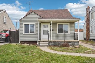 3963 S Hubbard Street, Wayne, MI 48184