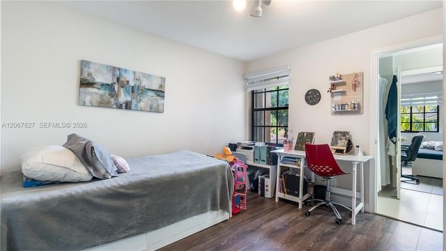 3889 Tree Top Drive 3889, Weston, FL 33332