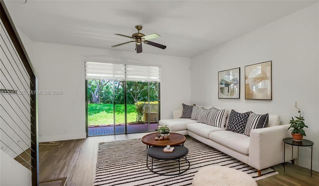 3889 Tree Top Drive 3889, Weston, FL 33332