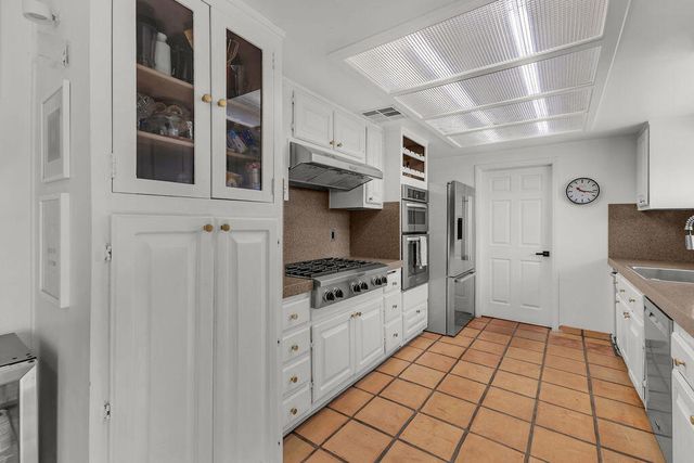 42710 Sandy Bay Road, Bermuda Dunes, CA 92203