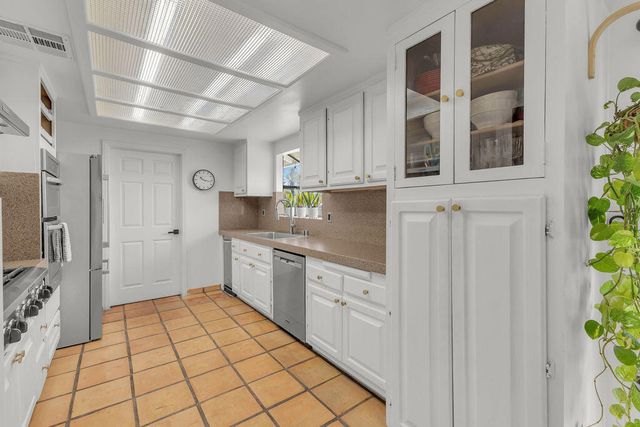 42710 Sandy Bay Road, Bermuda Dunes, CA 92203