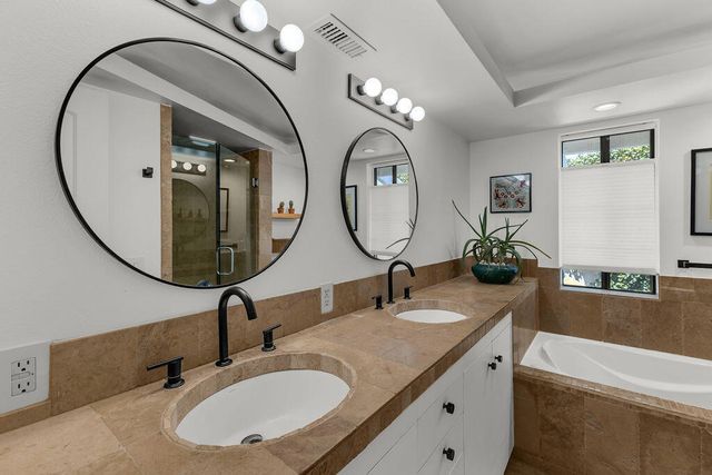 42710 Sandy Bay Road, Bermuda Dunes, CA 92203