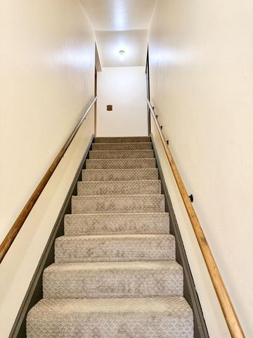 10810 W Donna DRIVE, Milwaukee, WI 53224