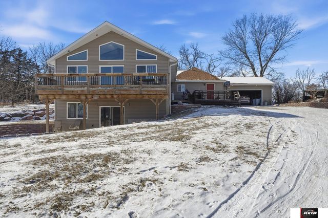 500 Mill Road, Raymond, NE 68428