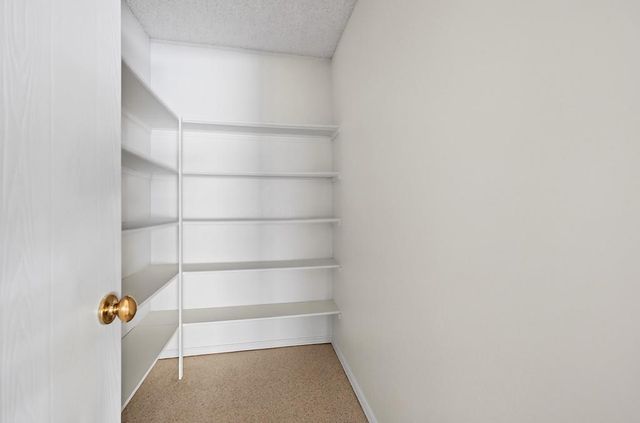 7624 Larkspur Ln, Orangevale, CA 95662